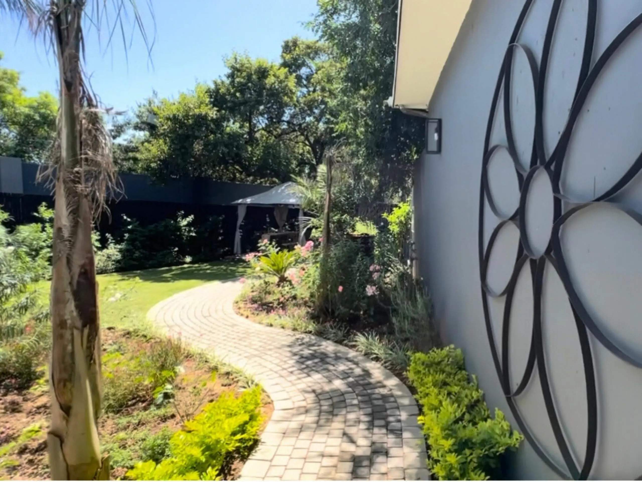 Makhulu Corporate