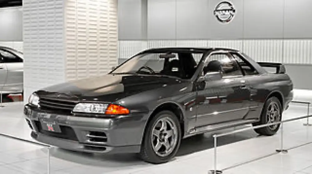 Skyline R32