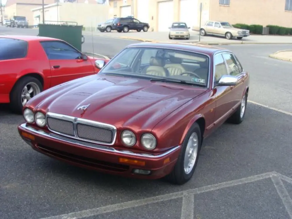 XJ6
