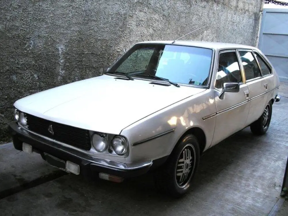 R 30