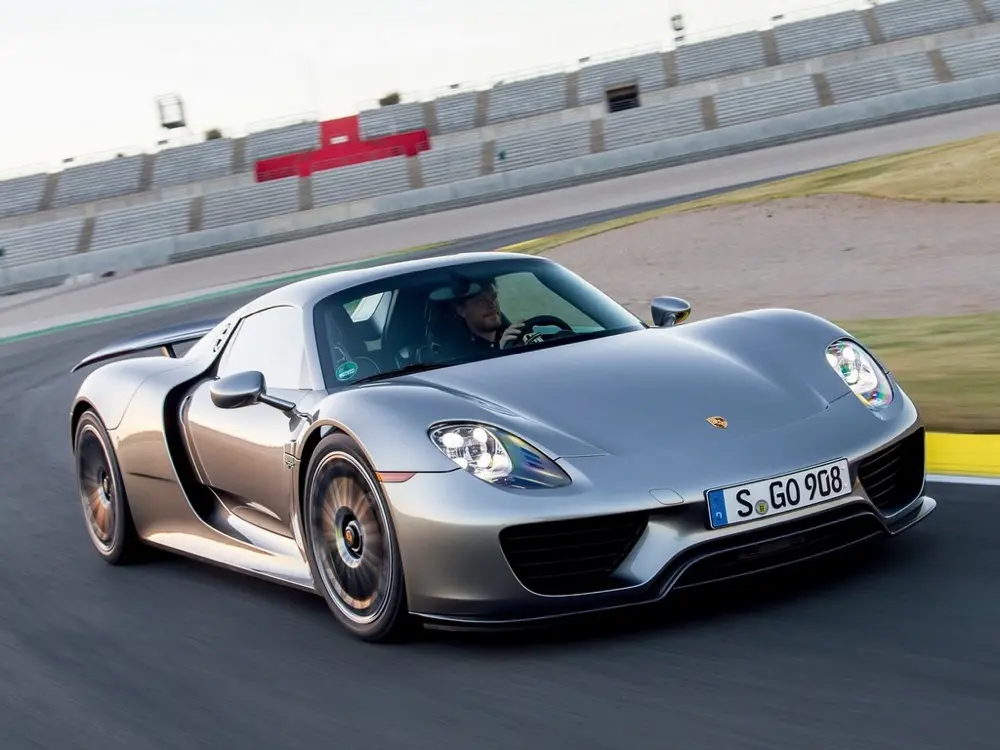 918