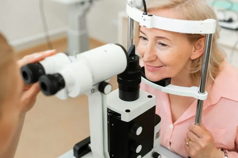 patient eye exam