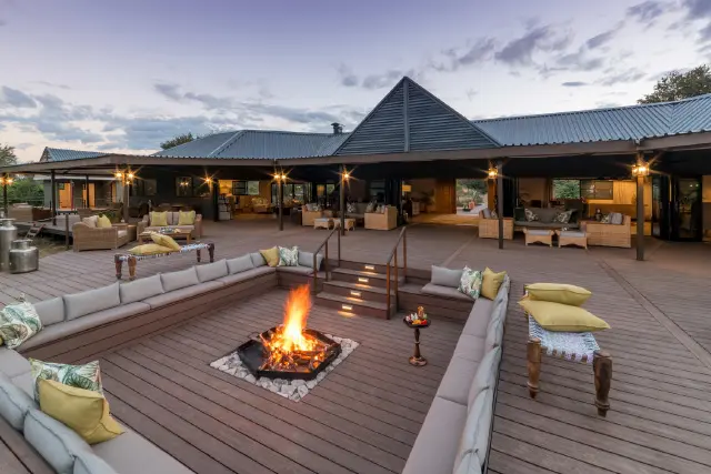Old-drift-lodge