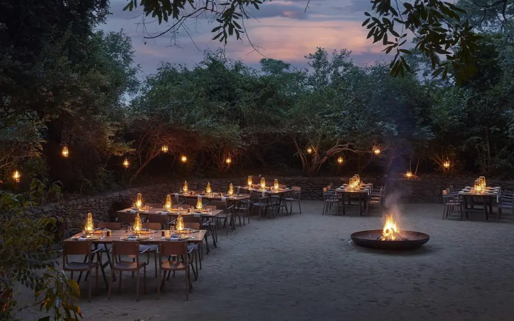 lion-sands-river-lodge-experiences-boma-dining