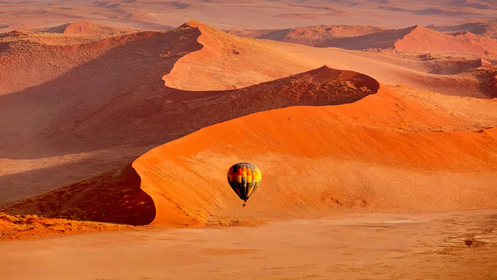 Hot air balloon ride over the red dunes in the Sossusvlei