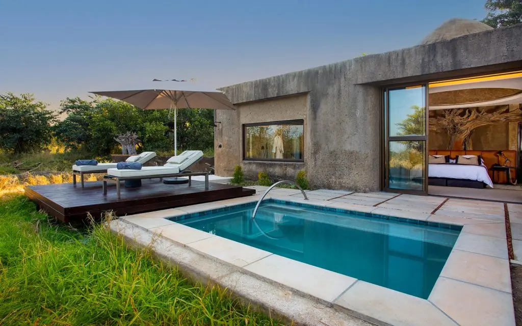 sabi-sabi-earth-lodge-experiences-plunge-pool