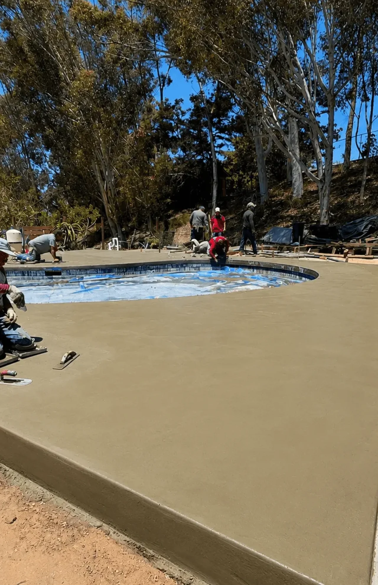 San Diego Hardscaping with custom pavers and retaining walls