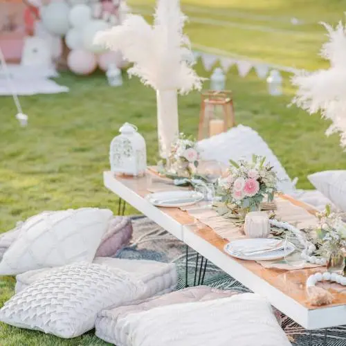 Boho-styled Picnics