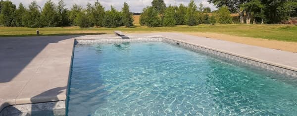 Residential swimming pool London Ontario