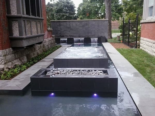 CUSTOM POOL & SPA WITH WATER FEATURE