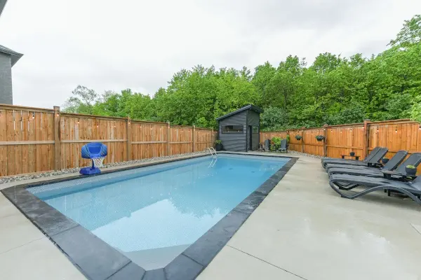 Residential swimming pool London Ontario