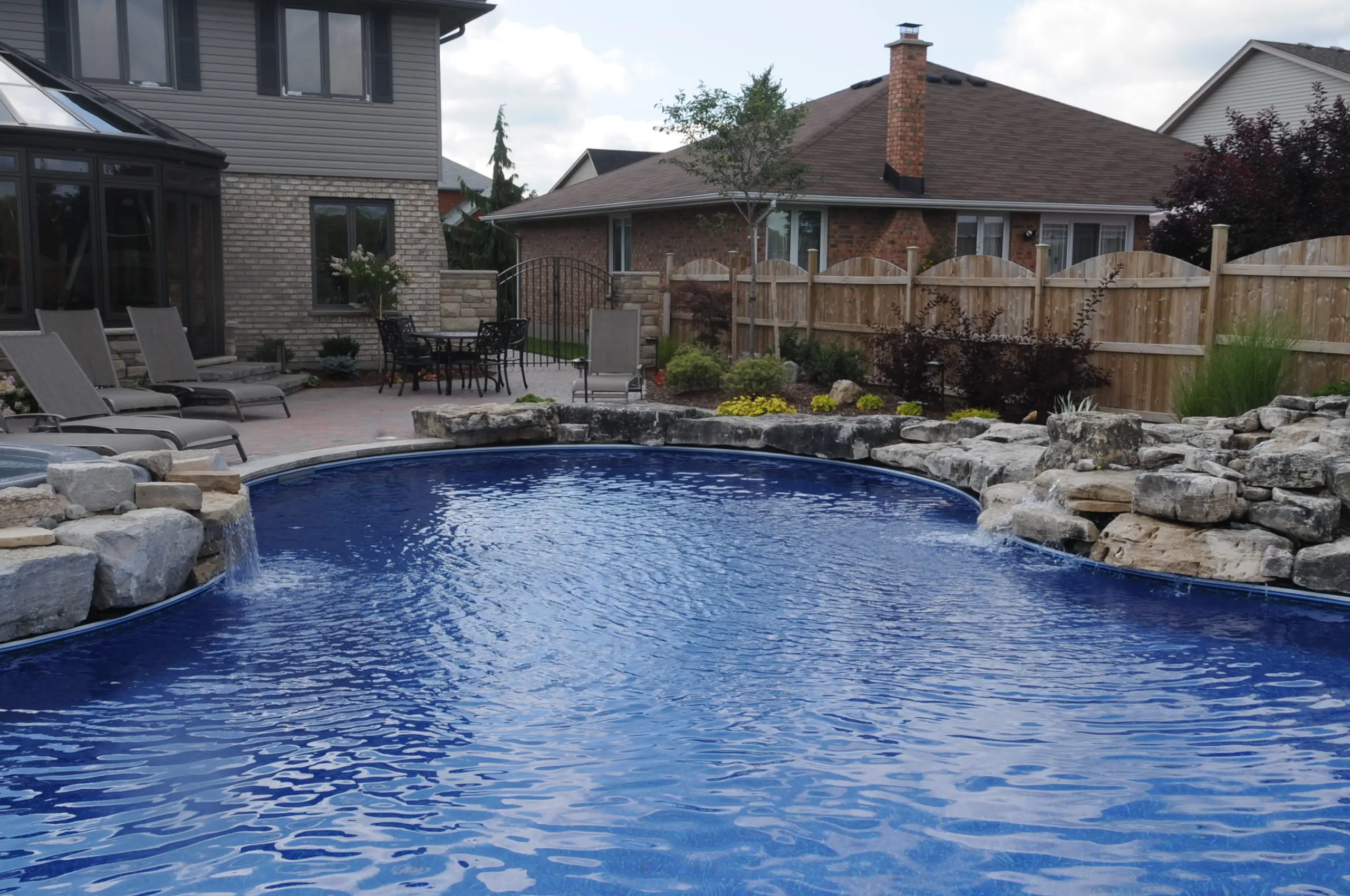 Residential swimming pool London Ontario