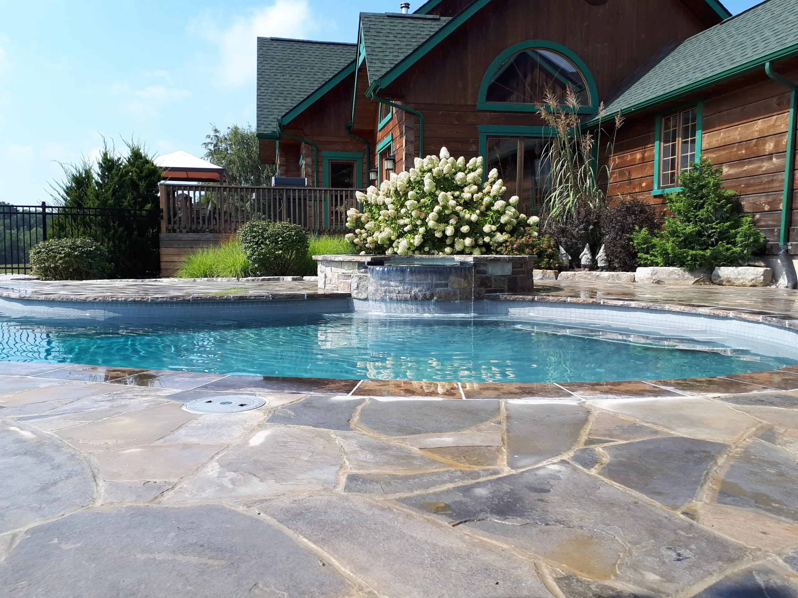 Residential swimming pool London Ontario