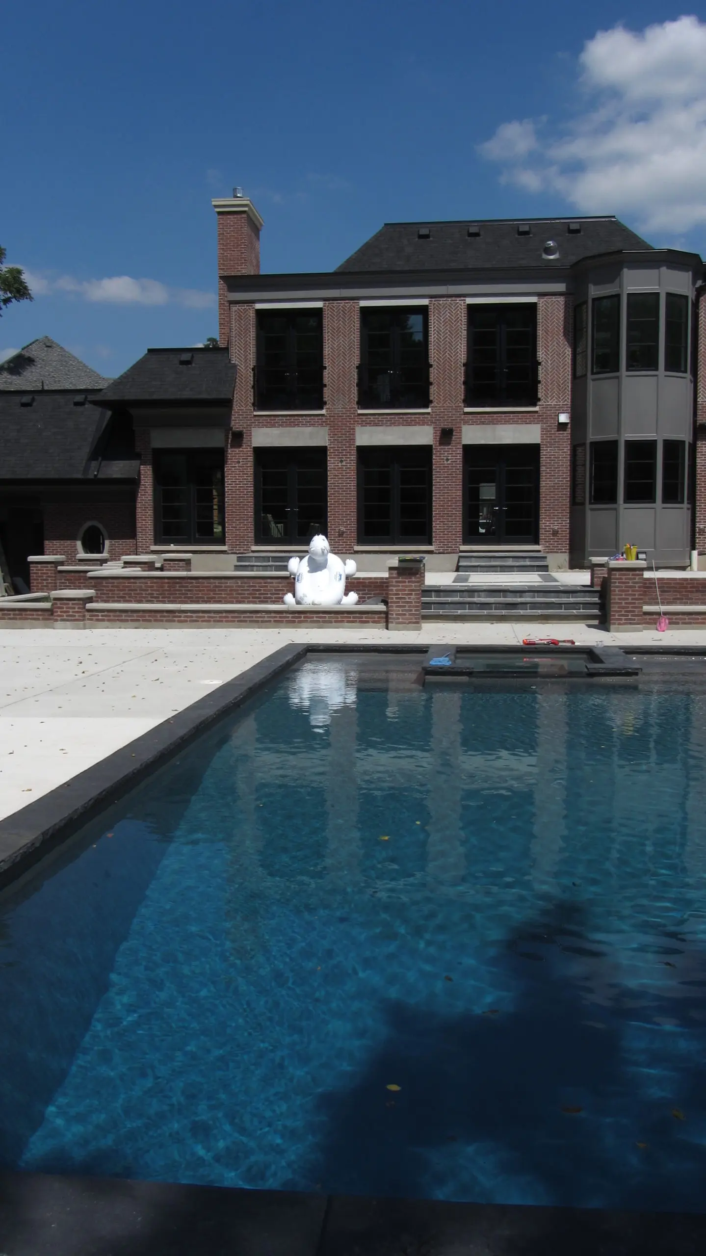Residential swimming pool London Ontario