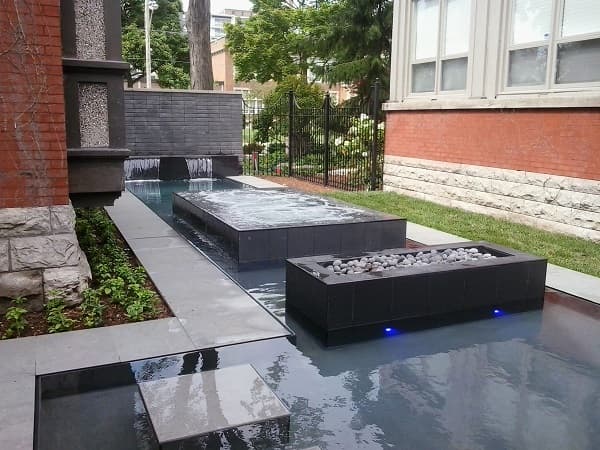 CUSTOM POOL & SPA WITH WATER FEATURE