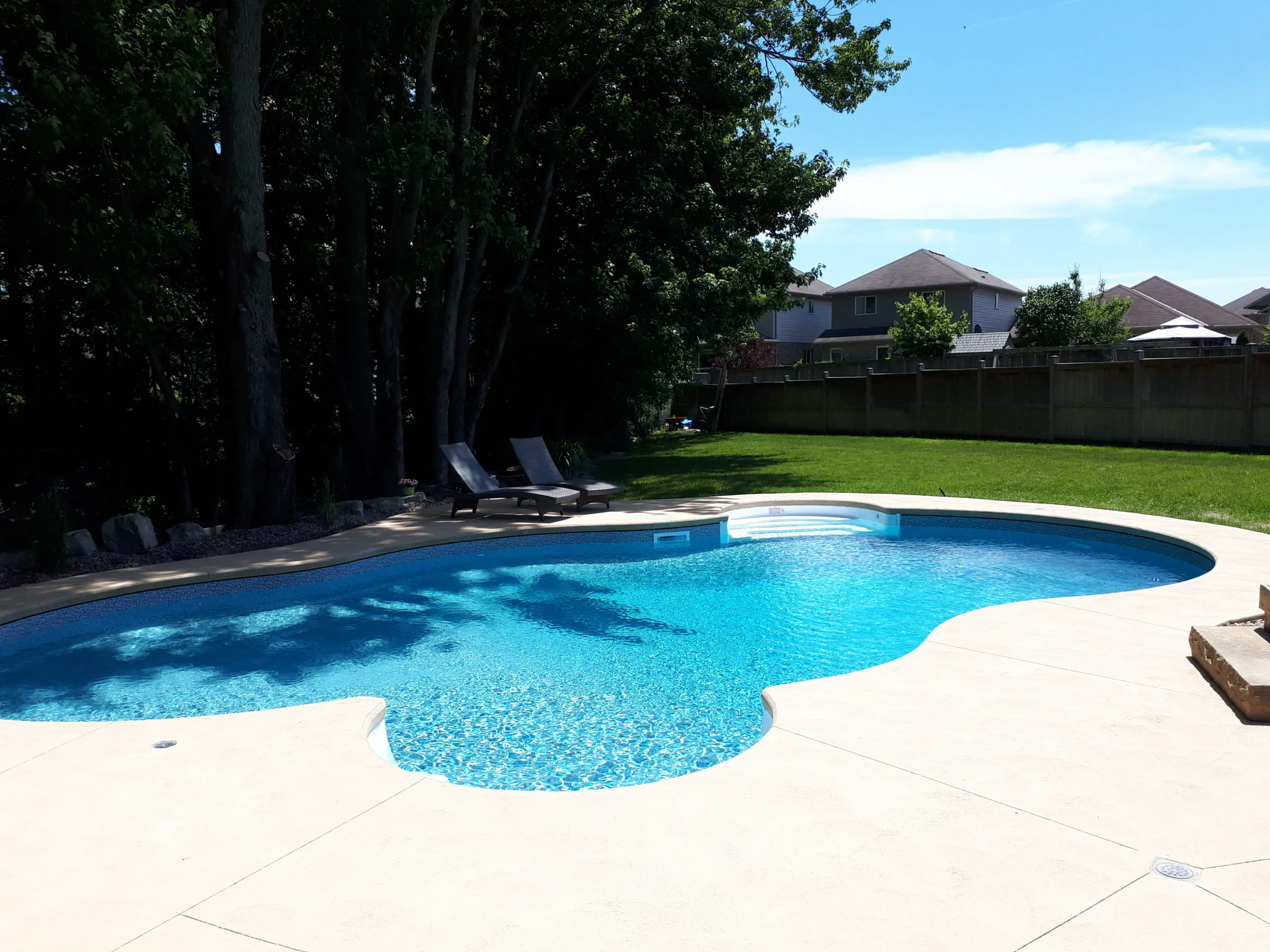 Residential swimming pool London Ontario