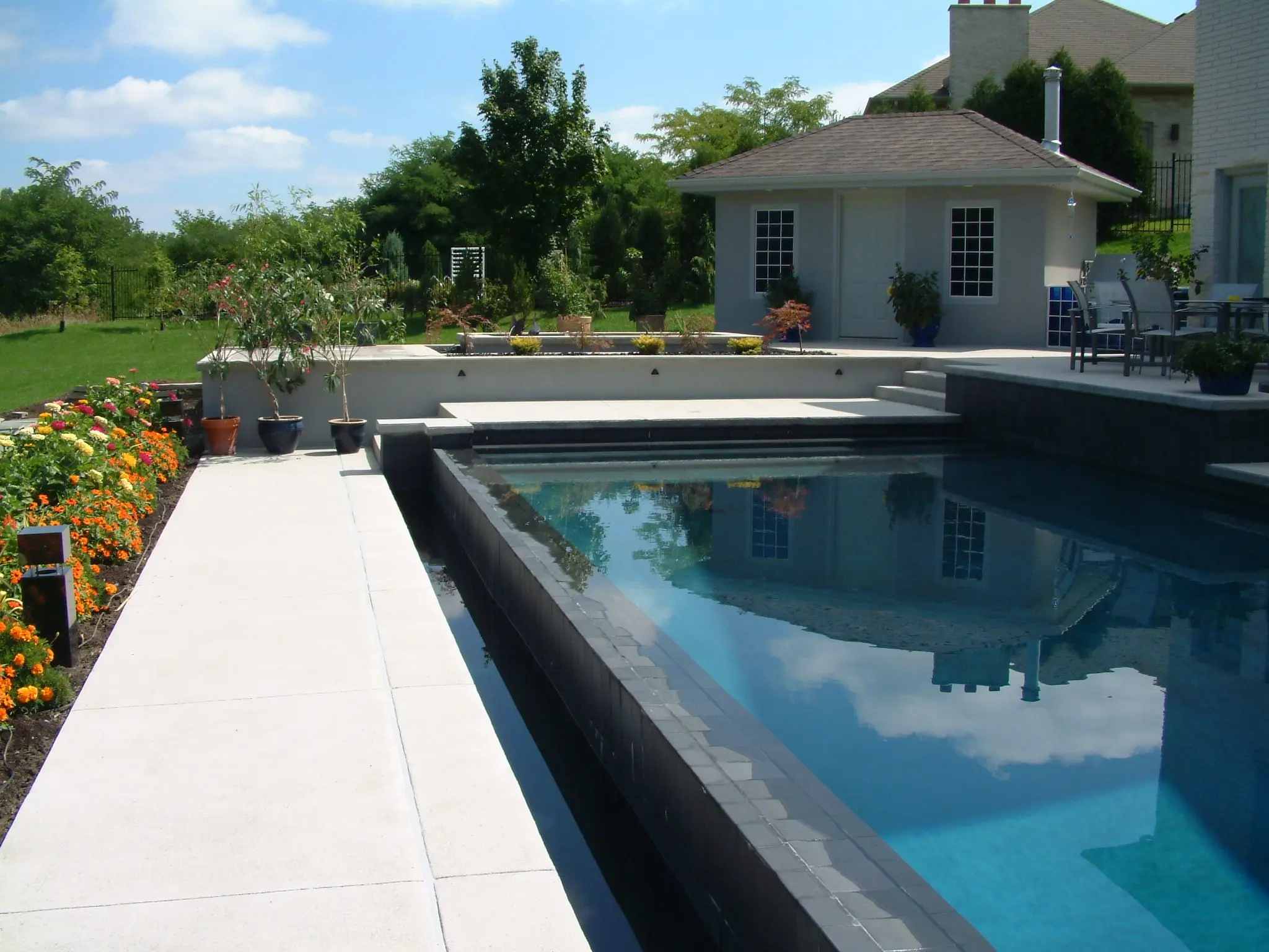 Residential swimming pool London Ontario