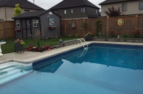 Residential swimming pool London Ontario