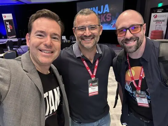 With Josh Nelson and fellow member Richard Cruz