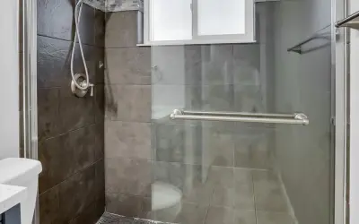 El Paso’s HISA Grant Contractor: Helping Local Veterans Get Safer Showers and Baths
