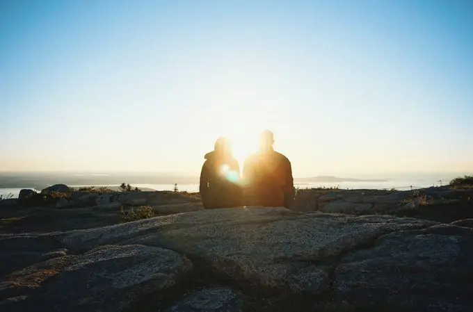 Can Accompanying Spouses Work in South Africa?