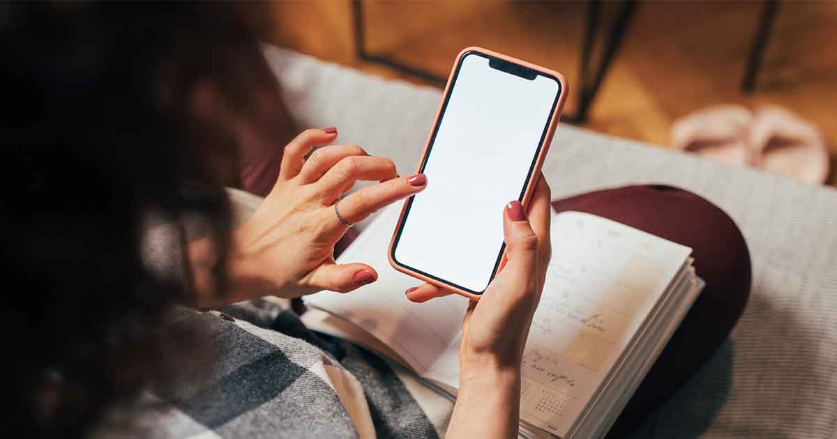 What Your iPhone Screen Might Be Exposing You To