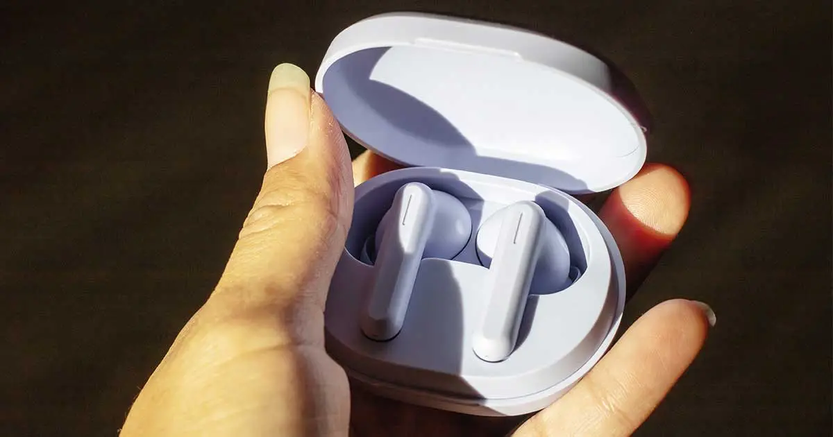 Why You Should Stop Wearing AirPods Immediately