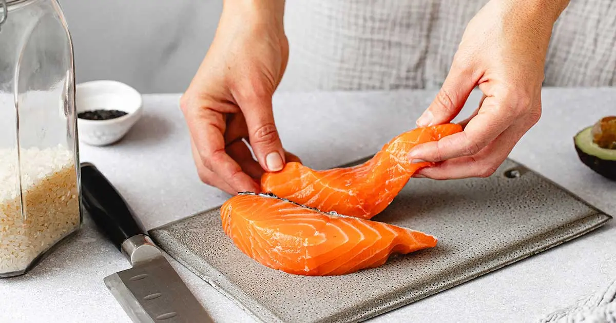 Is Your Favorite Fish Toxic? Farm-Raised vs. Wild-Caught Salmon