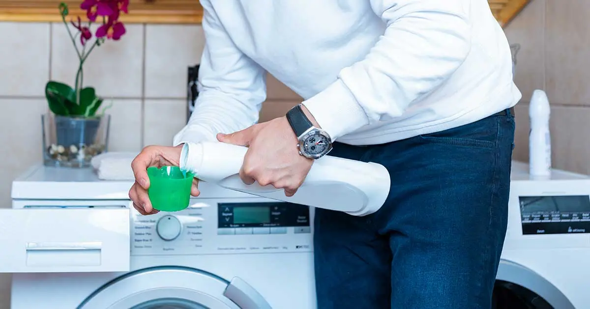 Make a Safe Alternative: Ditch Toxic Detergents