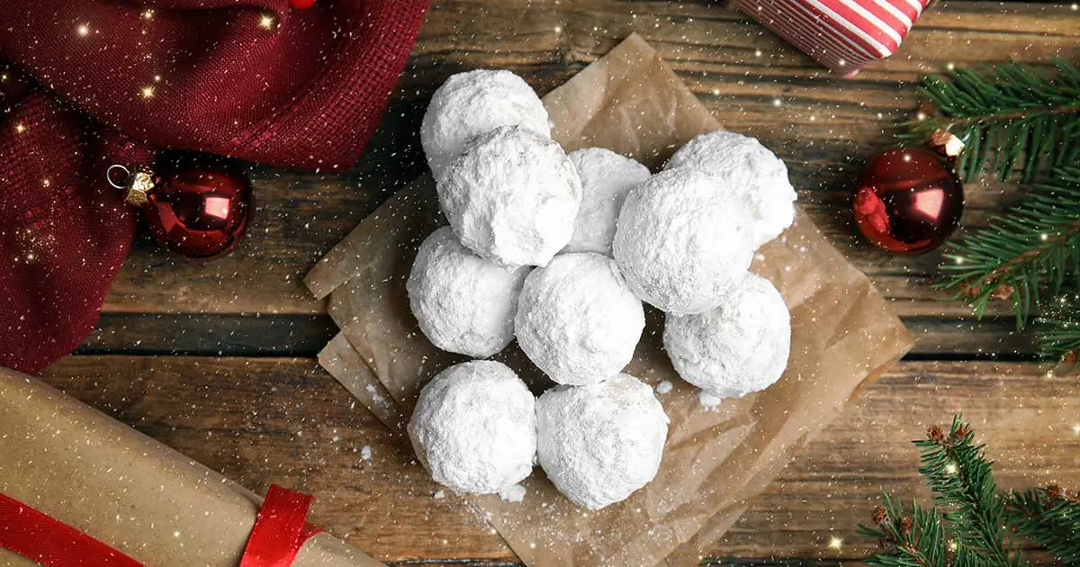 Grain-Free Holiday Snowball Cookies: A Festive Non-Toxic Treat