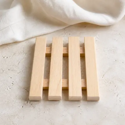 Handmade poplar wood mini pallet soap crate by Plumera Essentials