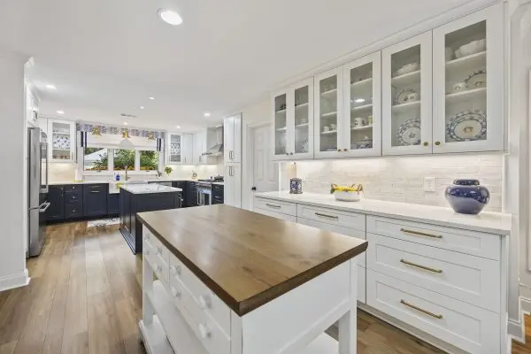 Custom Glass Cabinetry