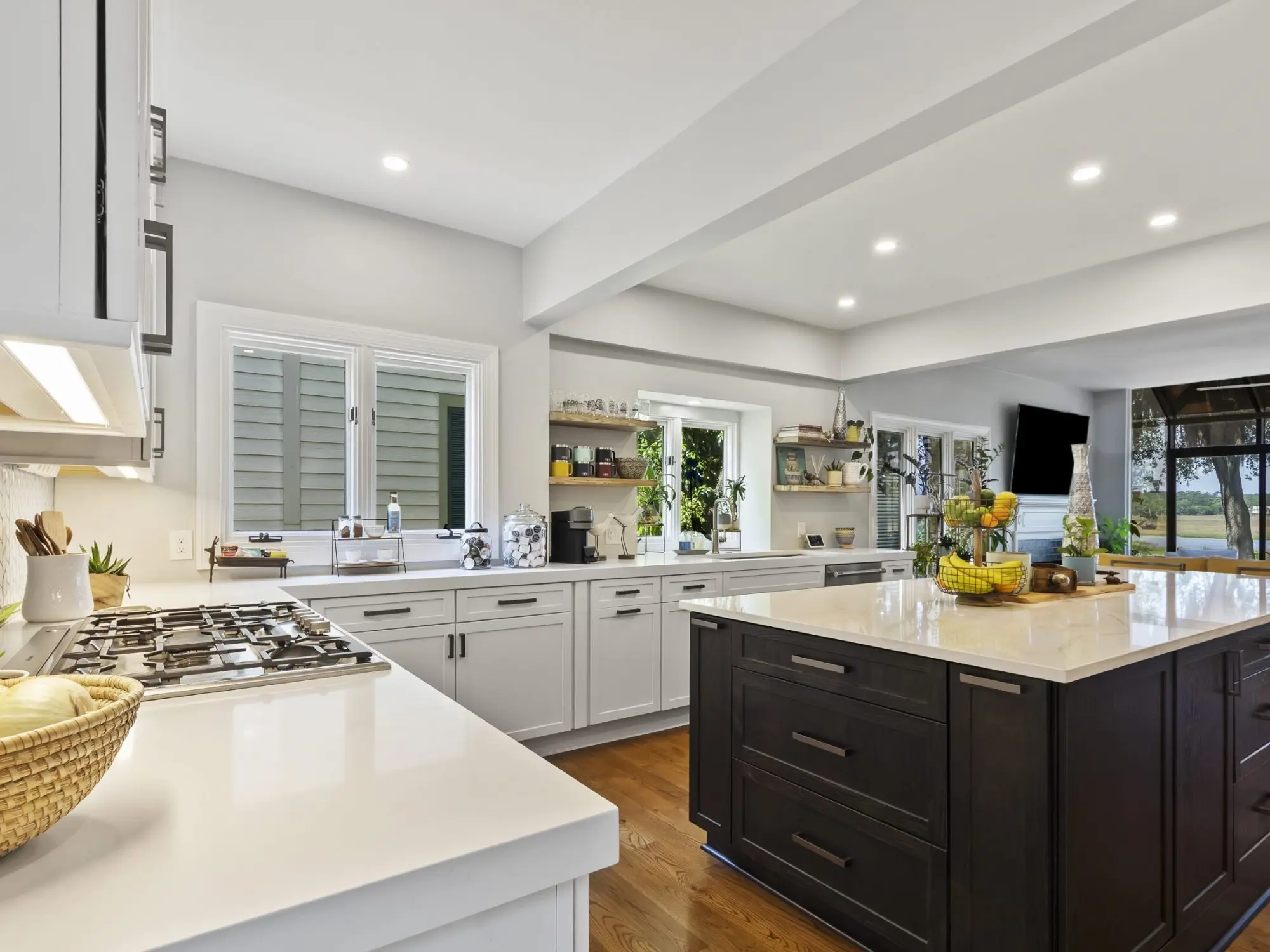 Modern Kitchen Cabinetry