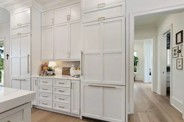 White Kitchen Cabinetry