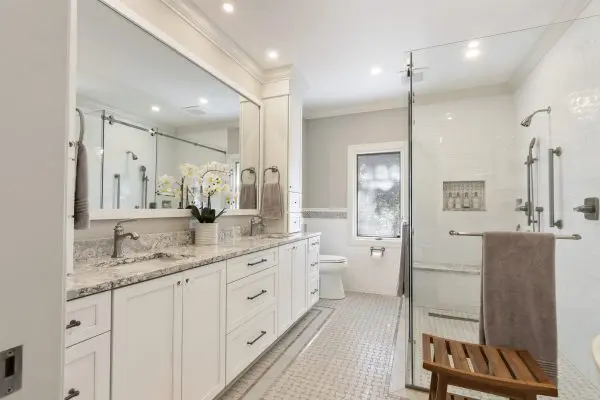 Custom Bathroom Vanity The Landings, GA