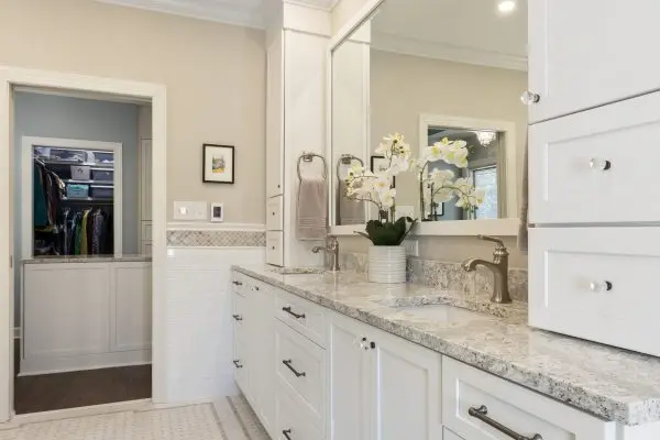 Custom Bathroom Vanities in The Landings