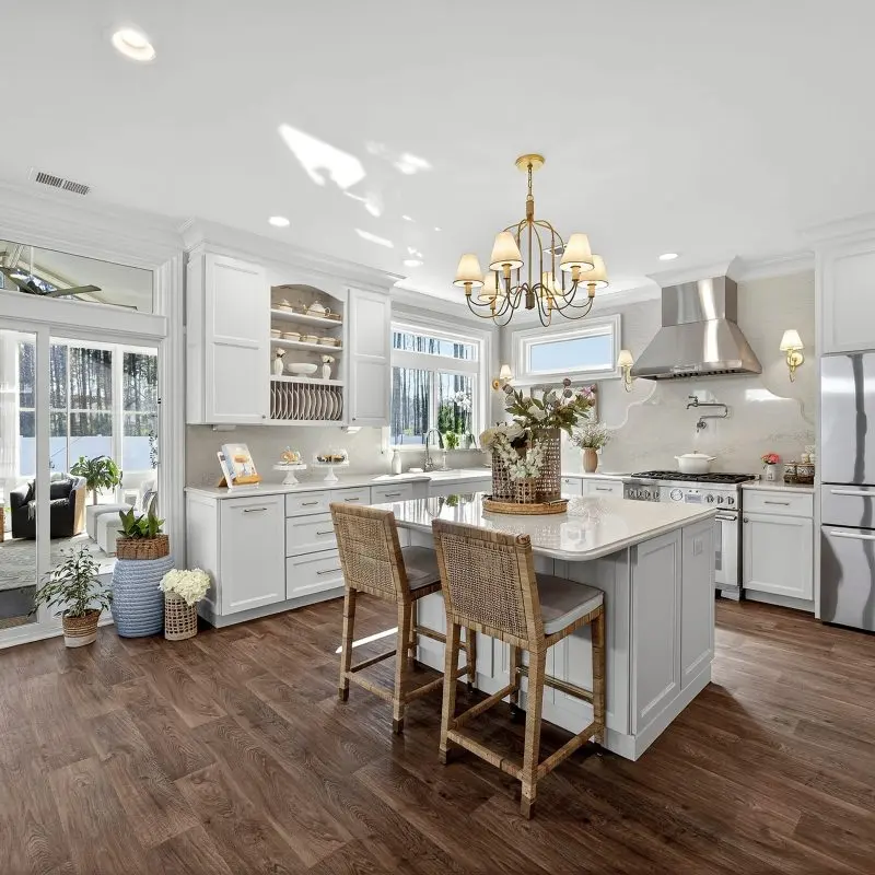 Custom Kitchen Remodeler