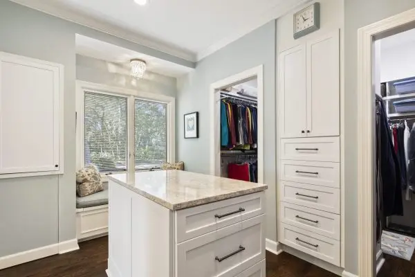 Custom Closets in The Landings
