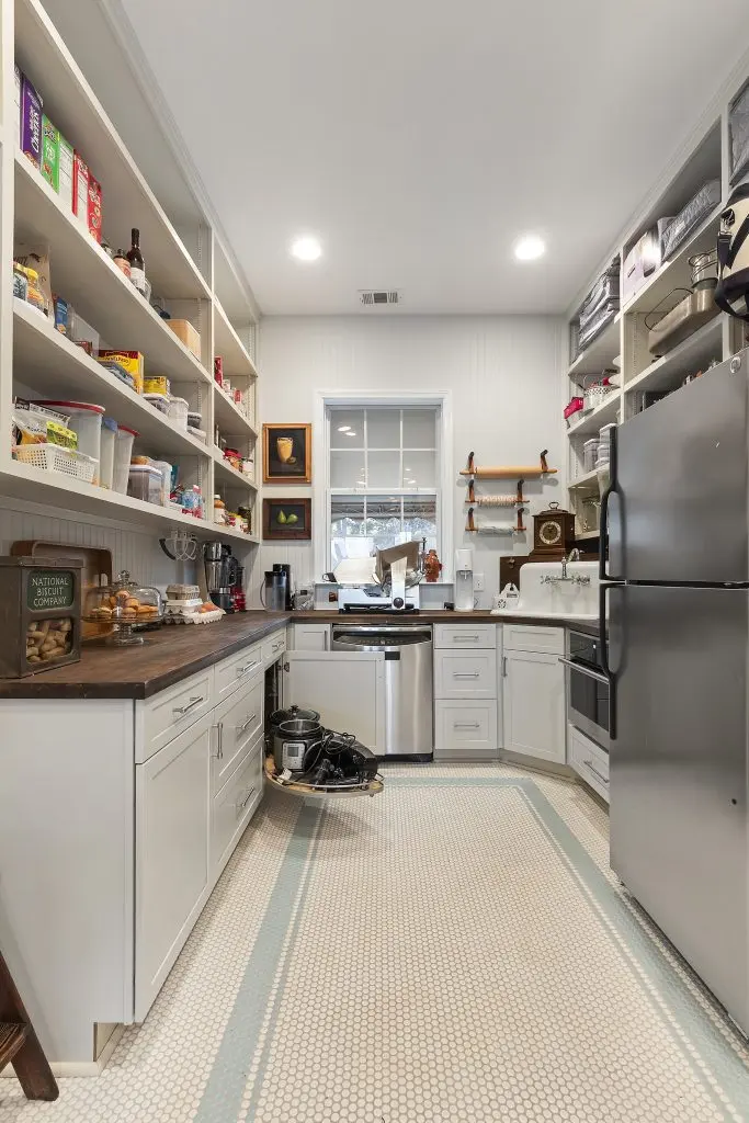 Butler's Pantry remodel with custom cabinets Pantry remodel with custom cabinets