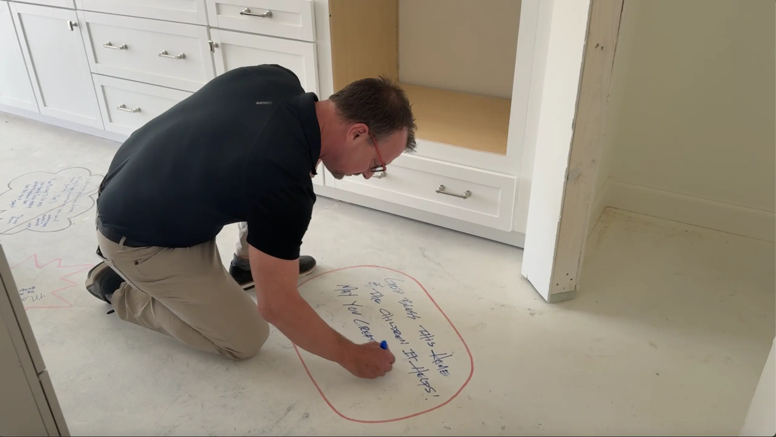 Mark Floor Signing St. Jude Dream Home 2025