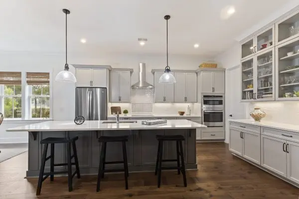 Stylish kitchen finishes and Island