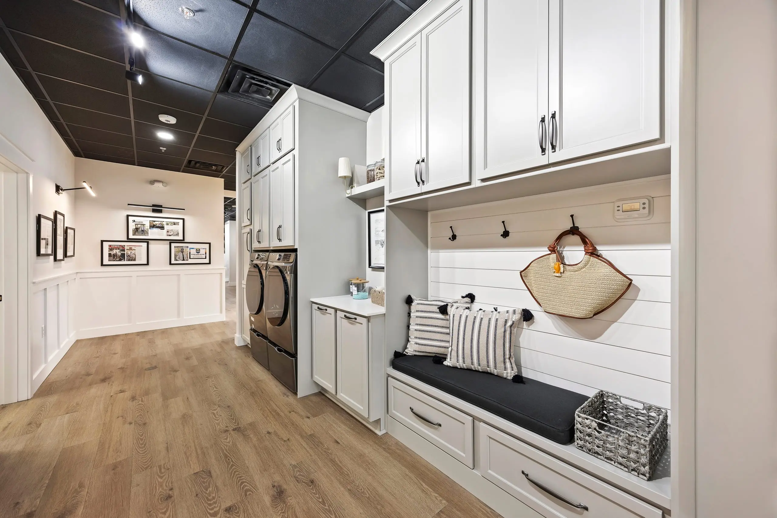 Kitchen Showroom in Richmond Hill Kitchen Showroom in Richmond Hill