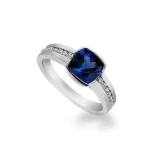 RT1800-Tanzanite Ring