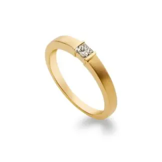 CR909 - Solitaire Ring