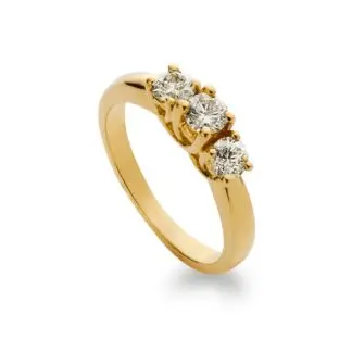 CR921 - Trilogy Ring