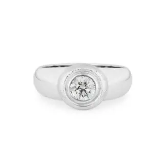 RD824 - Solitaire Rings