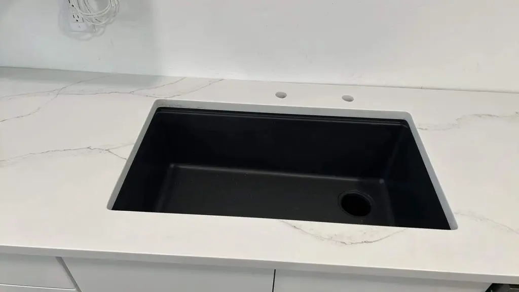 Calacatta Silver Countertops