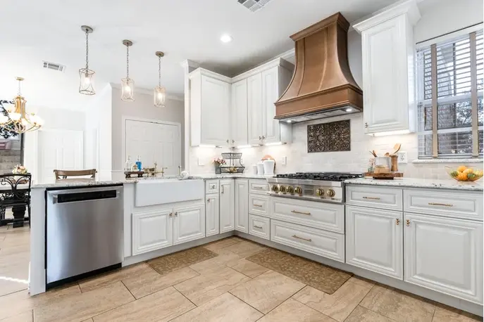 Cabinets Delight White