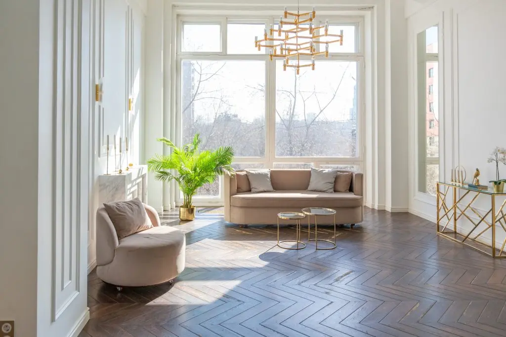 Very,Light,And,Bright,Interior,Of,Luxurious,Cozy,Living,Room