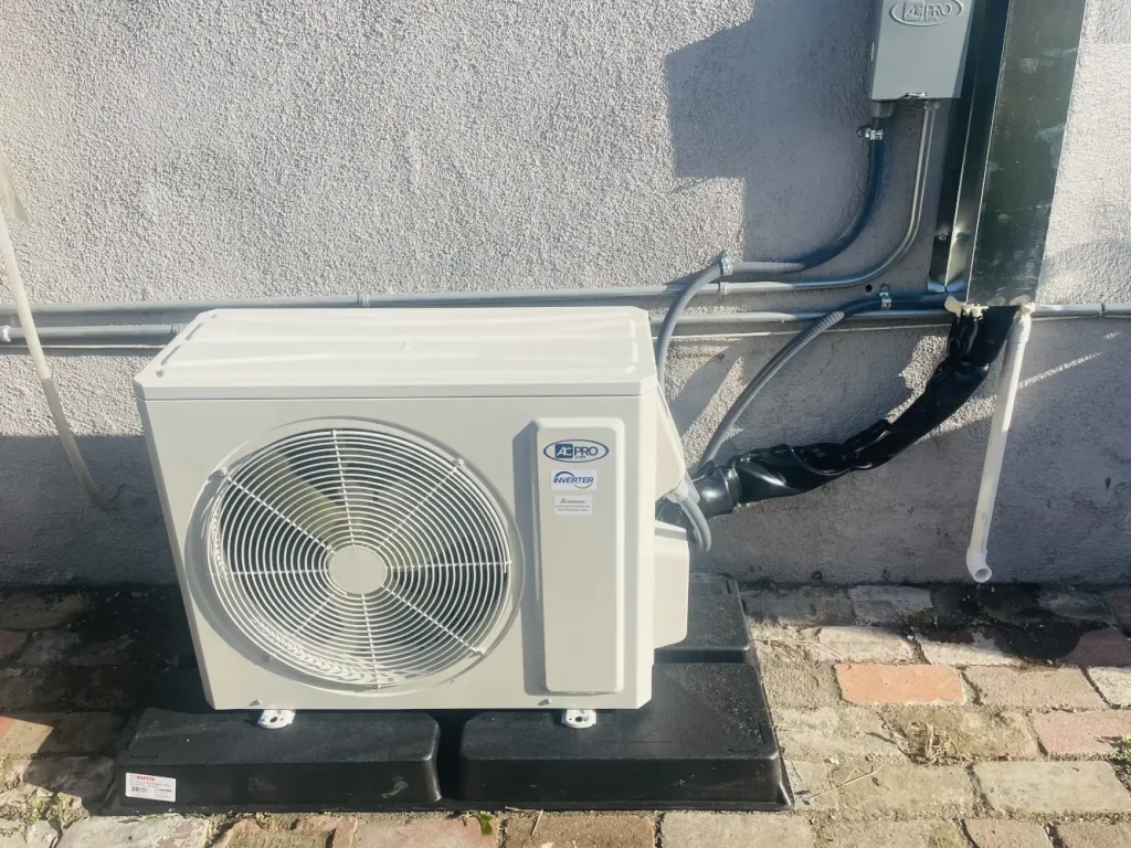 hvac outdoor unit and hoses